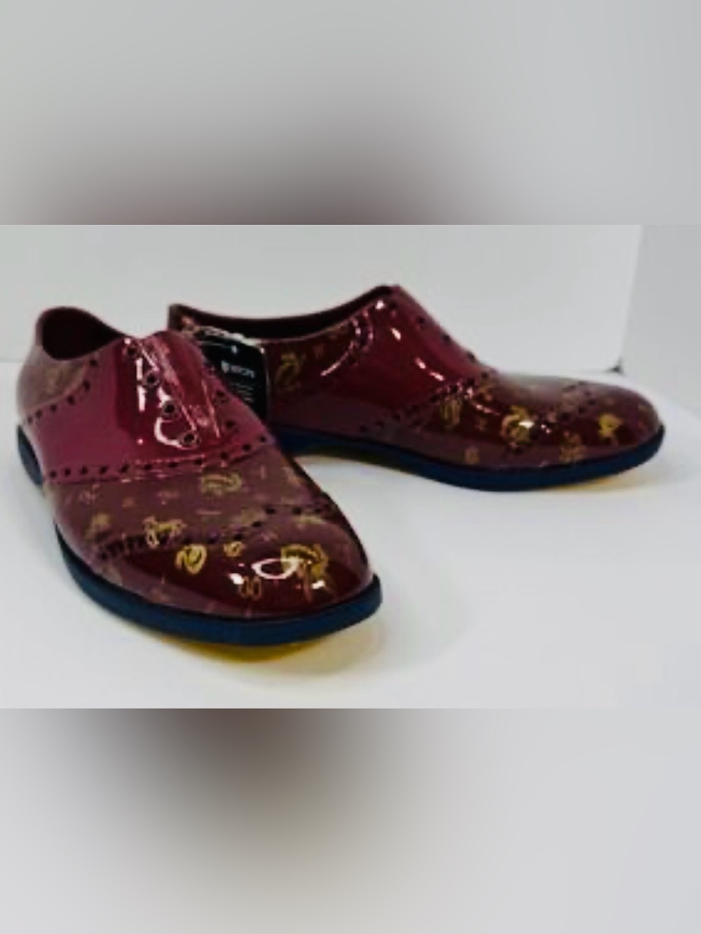 ⚡️ Rare Harry Potter not #crocs ! So cool